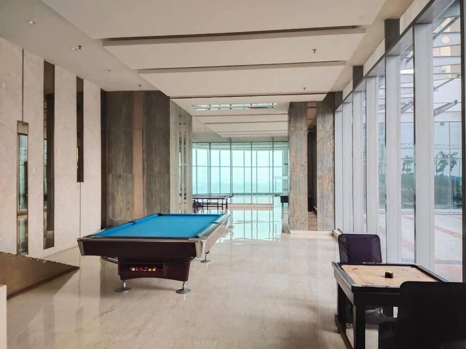 Countryside Luxury Suites - Supernova Noida New Delhi Exterior photo